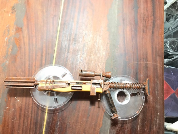 Tom the Bricole/'s Specialty Of The Fallout Replica Game 1:1 Fan Art prop