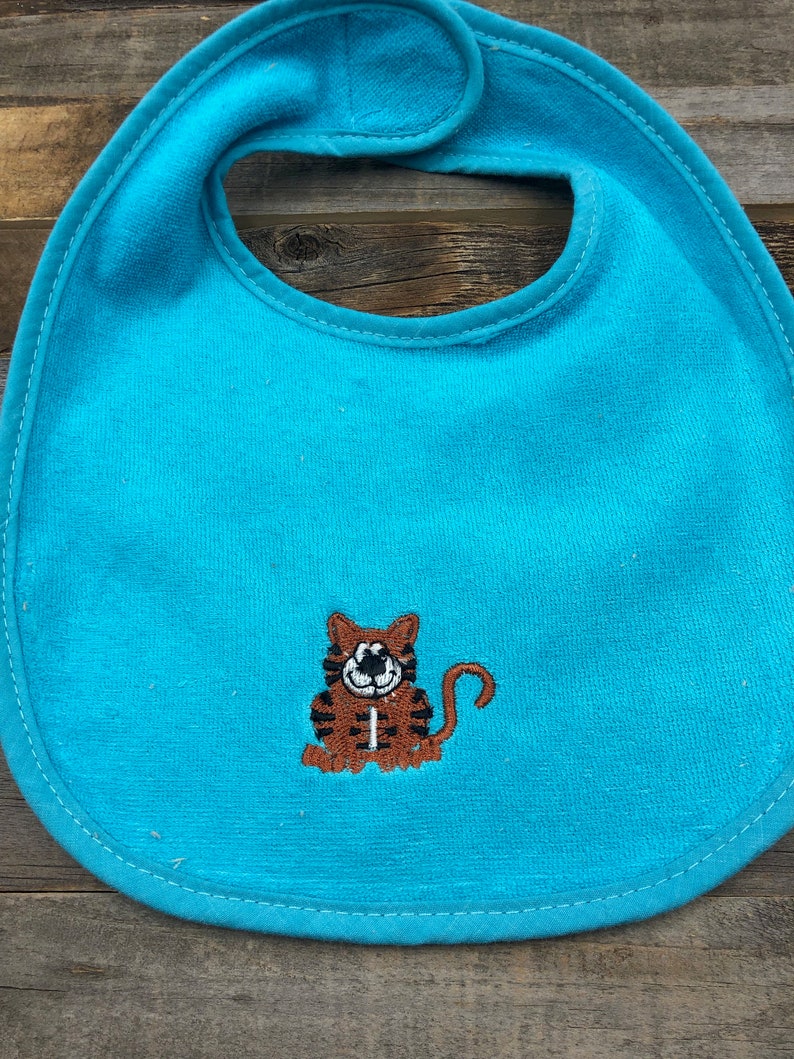 Infant Baby Set-Embroidered Baby Tiger-Burp Cloth-Bib-Gerber Onesie 3-6 months