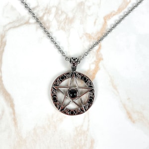 Stainless steel pentacle necklace with black beads witch jewelry wiccan necklace with black rhinestones