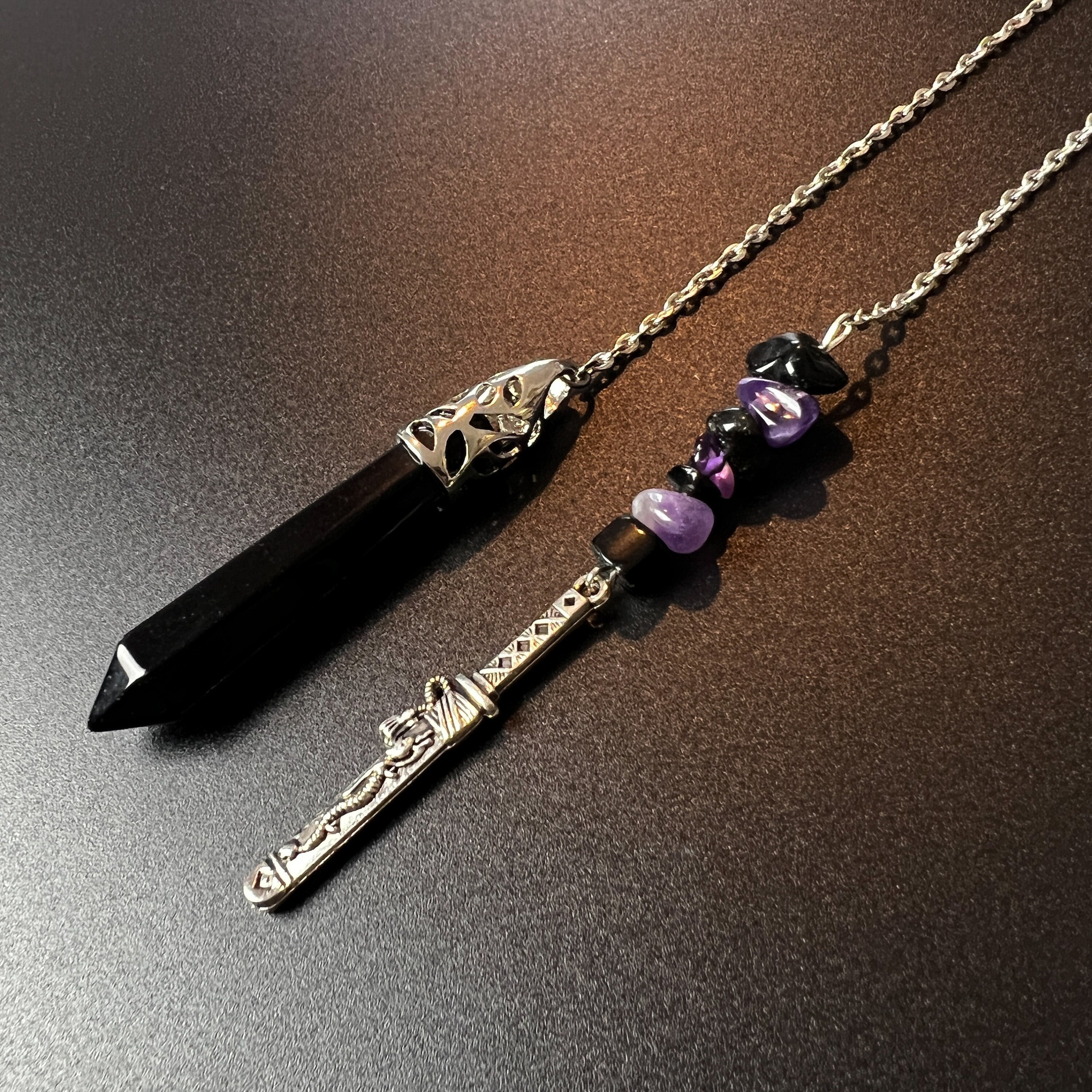 Pendule Divinatoire Onyx Obsidienne et Amethyste avec Sa Dague Outil de Radiesthésie Divination Pend