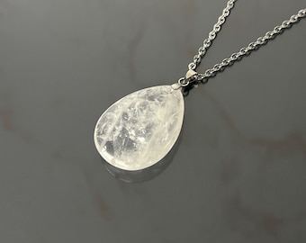 Quartz pendant stainless steel necklace spiritual jewelry yoga jewelry clear quartz pendant crystal necklace boho necklace witchy jewelry