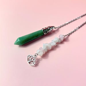 Pendule en aventurine et quartz rose, avec son lotus, outil de radiesthésie et de divination, pendule sorcellerie