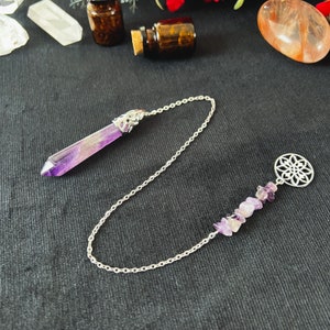 Gemstone dowsing pendulum amethyst mandala flower charm divination witchcraft altar tool witch wizard gift