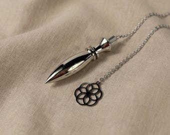 Metal Thot pendulum with a flower of life dowsing, Karnak divination, spiritual witchcraft