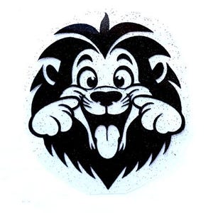 Lejon roligt ansikte fantastiskt IRON-on-överföringsmärke glitterfolie svart 4,75 tum hög för t-shirts, hoodies etc.