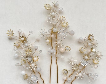 Gypsophila hairpins. Celestial hair slides. Star bridal hair accessory. Baby’s breath headpiece. Gold or silver. Set of 3. READY TO SHIP