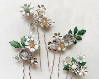 Wildflower bridal hair pins. Silver daisy hair slides. Greenery hair pins. Ivory bloom hair piece. Citrine pins. Set of 4. READY TO SHIP