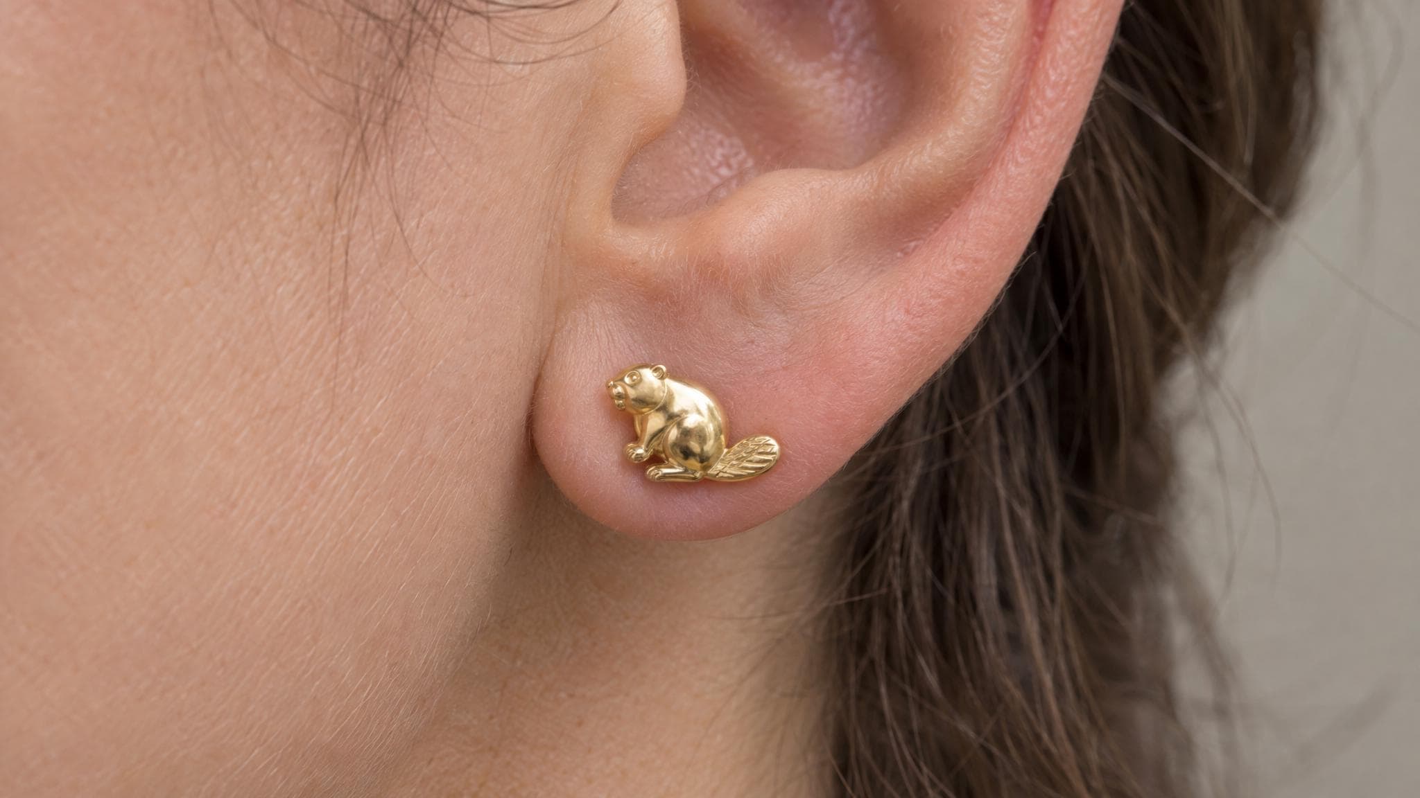 14k Solid Gold Beaver Earrings: Woodland Animal Jewelry Studs in Yellow Gold, Rose, White, or Silver
