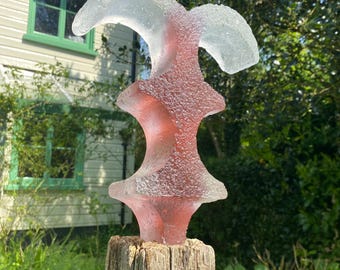 Glass Garden Sculpture - Bronze Fleur on Oak Plinth with attachments for lawn or flower bed