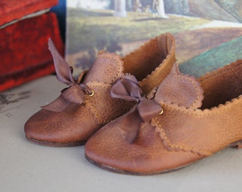 Beautiful leather shoes "Old Lady" for big antique doll, 4.72inch (120mm)