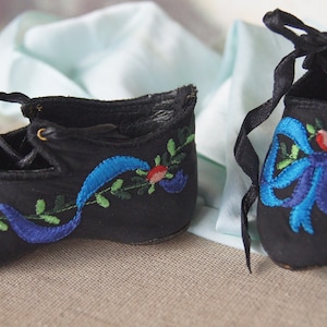 Beautiful leather shoes &quot;Black silk&quot; for antique doll 3.54inch (90mm)
