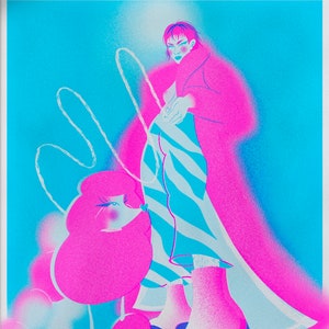 Kitschpoedel: gesigneerde risograph-kunstprint van Florence Burns (A4) - mode-illustratie