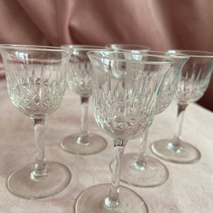 Vintage crystal glasses,set of 6. Vodka glasses with engraver,