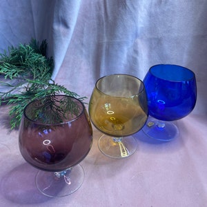 Beautiful brendy,whisky glasses.