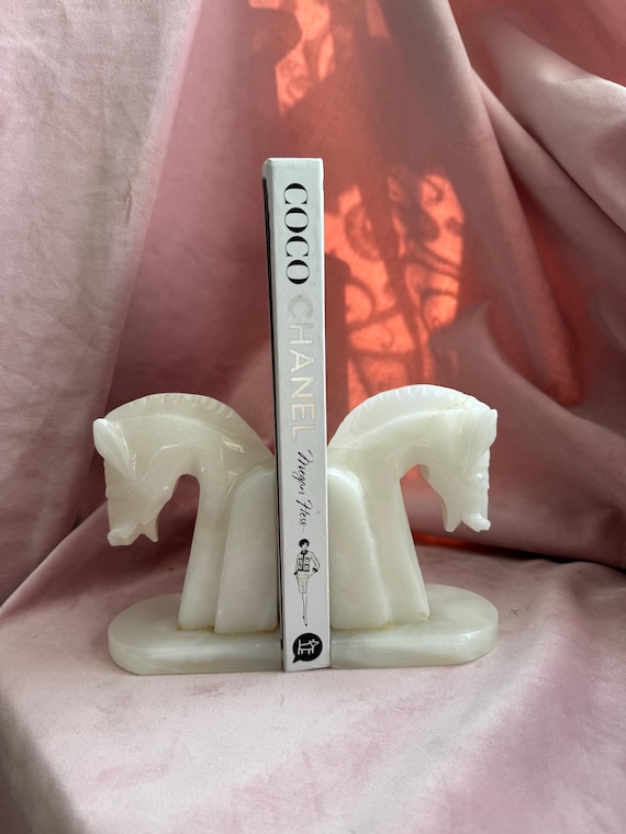 SERRE LIVRES TETE de cheval en pierre onyx EUR 85,00 - FR