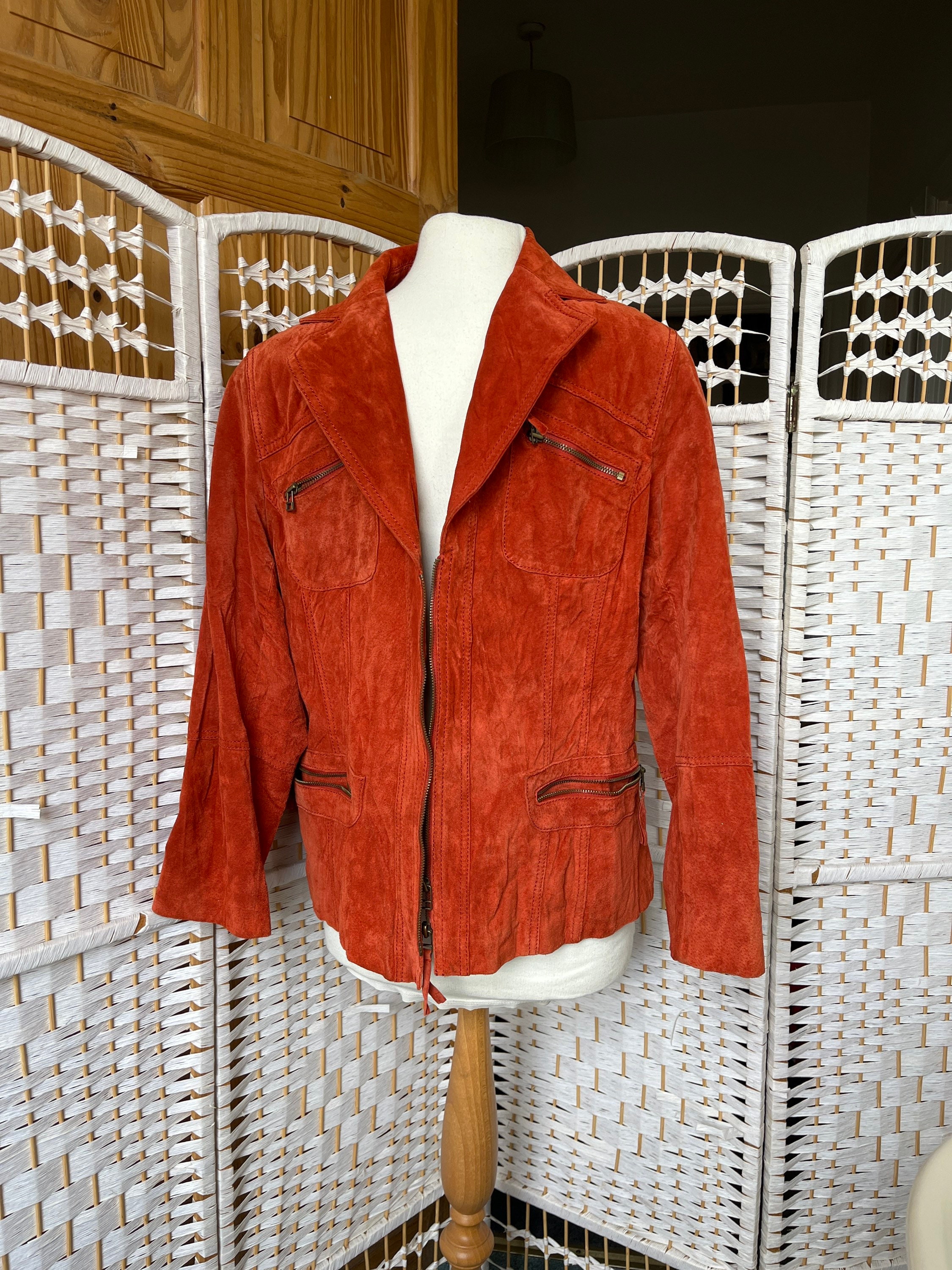 【vintage】80s red suède casual jacket Vintage 80s Suede Leather Jacket,size 44. - Etsy Denmark