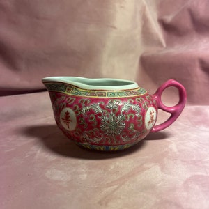 Very pretty vintage Japanese Ceremonial Porcelain Teapot.Hand painted Japanese scene.