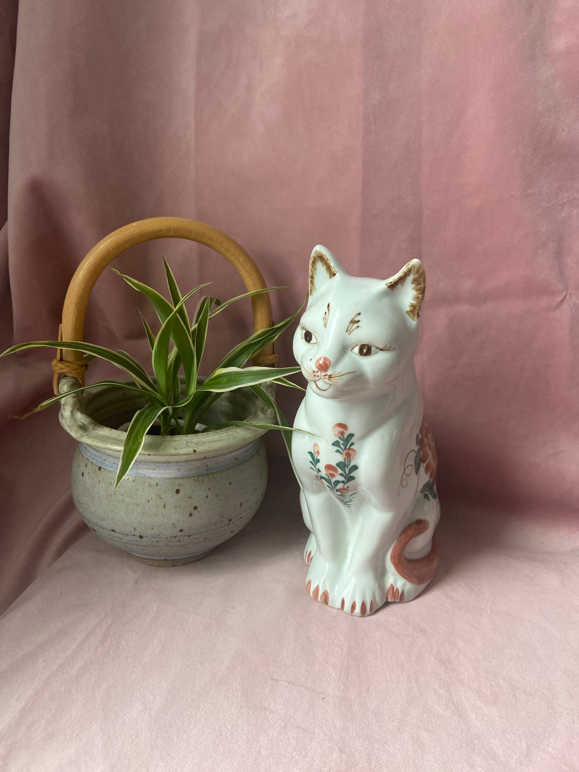 ヴィンテージ猫の置物、磁器の花の猫、 - Etsy 日本