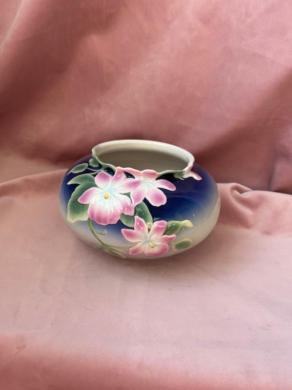 Beautiful Franz Porcelain Collection,pansy Vase,by Keith Mei