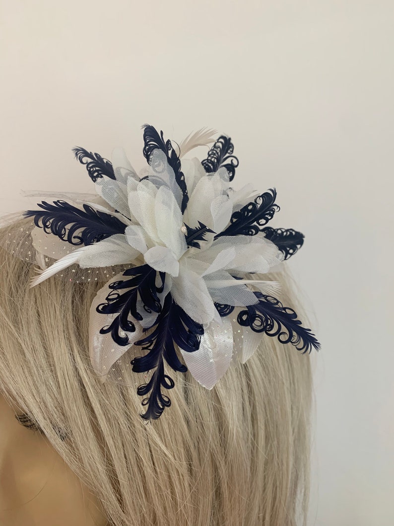 Races Ladies New Design CreamNavy Blue Hair Flower CurlyFeathers Fascinator Headpiece Comb Bridesmaids Weddings Mother Of The Bride