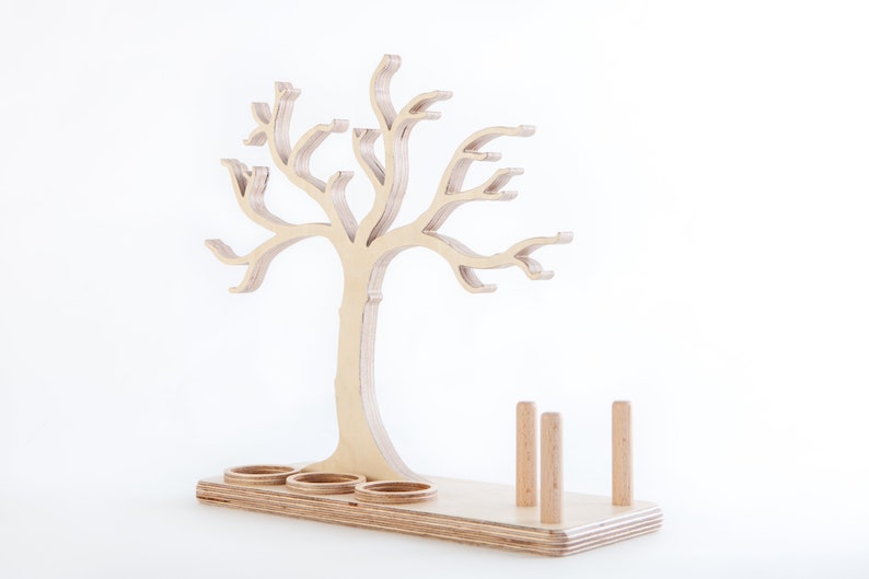 Arbre à bijoux en bois comme support à bijoux décoratif, avec supports pour bagues et compartiments de rangement pour boucles d'oreilles, 100% fait main, pour le rangement des bijoux image 7