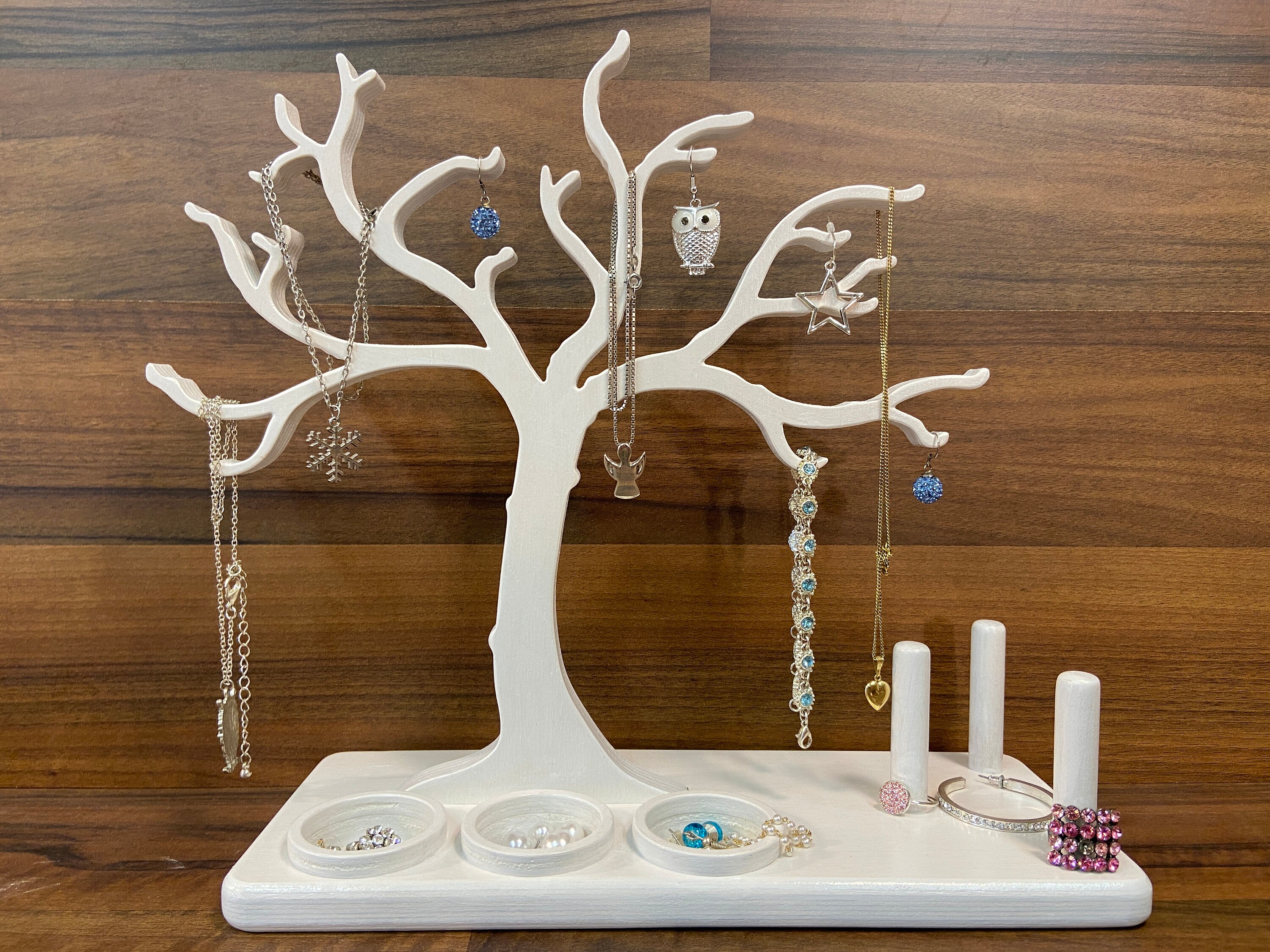 Árbol de joyería de madera blanco con soportes de anillos | Etsy