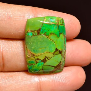 Cabochon turchese rame verde Mohave: pietra preziosa radiosa (27X19X6 mm)