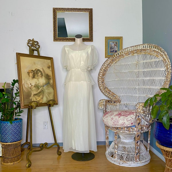 50s/60s Ivory Evening Gown w/Rosette