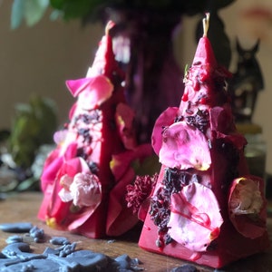 Love Ritual Candles || Wildcrafted Herbs & Essential Oil ~ Natural Beeswax
