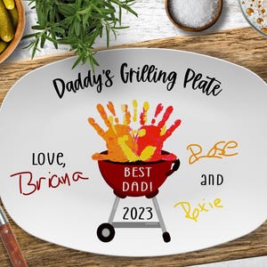 Handprint BBQ Grilling Platter with Signatures, Personalized Father's Day Platter, Barbecue Grill Plate, BBQ Gift , Polymer Plastic