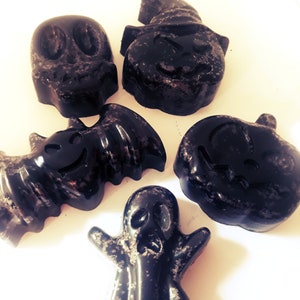 Set of 2 Black Linen Scented Large Halloween Figure Wax Melts - Made With a Soy and Paraffin Wax Blend