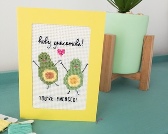 Cartão de noivado com ponto cruz de Santo Guacamole - padrão PDF