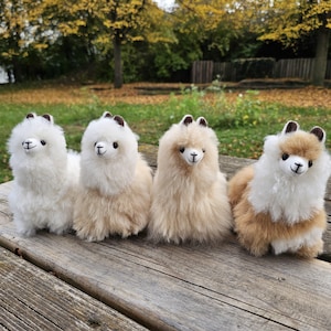 Alpaca Plush Toys 15cm-6&quot;, 100% Baby Alpaca fur toy, Plush Alpaca Fur, Alpaca stuffed Animal, Soft Plush Toys Gift for any occacion