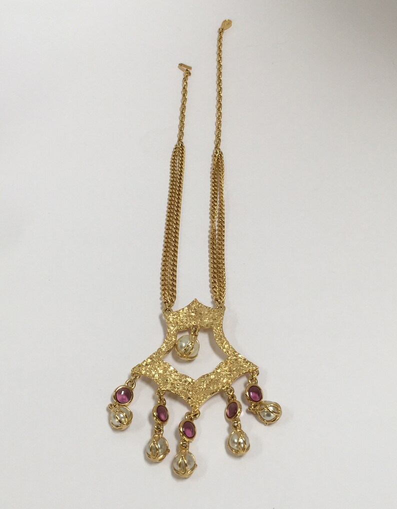 Gold Tone Faux Pearl and Amethyst Rhinestone Medallion and Necklace
