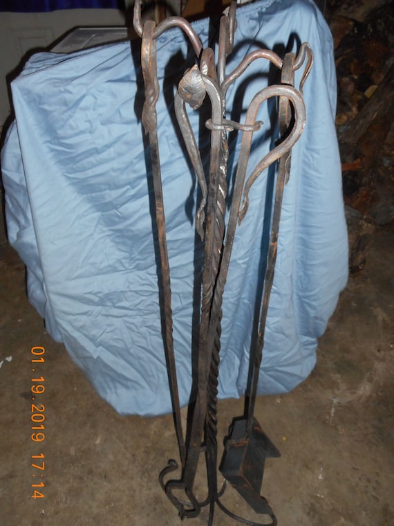 Decorative Leaf Fireplace Set 3 Pieces With Twisted Stand Etsy