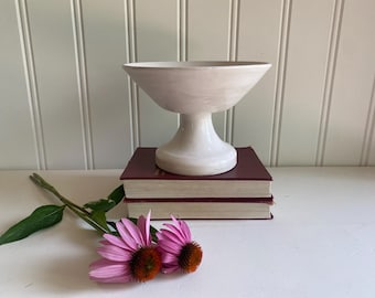 vintage studioaardewerk gesigneerd voetstuk kom op voet crème ivoor bruiloft decor