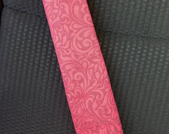 Red Swirl Seat Belt Cover, seat belt pad, shoulder pad, 100% cotton fabric, handmade in the USA, red car decor