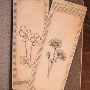 Birth Flower Bookmark, Laminated, Double-Sided image 1