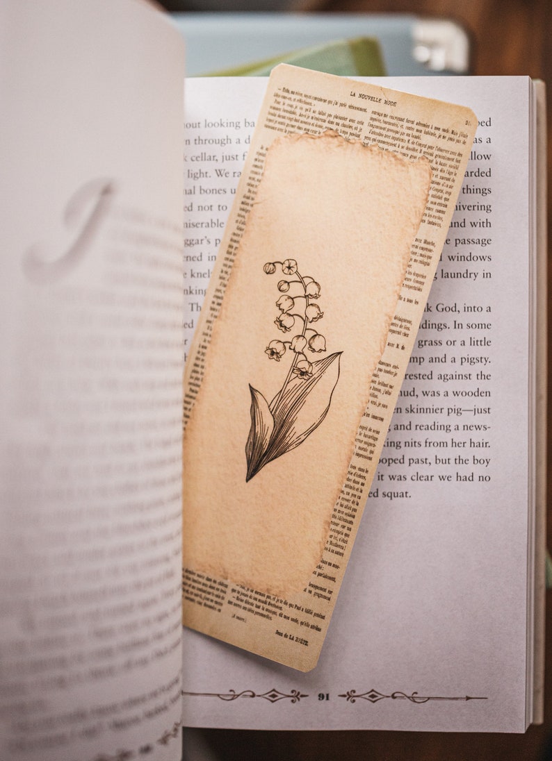 Birth Flower Bookmark, Laminated, Double-Sided image 2