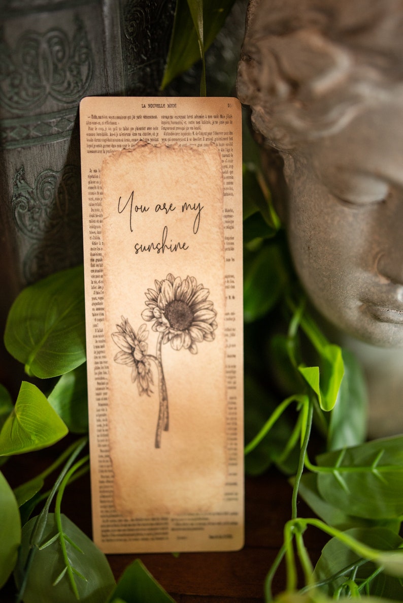 Personalized Birth Flower Bookmark with Name, Laminated Personalized Bookmark, Double-Sided image 8