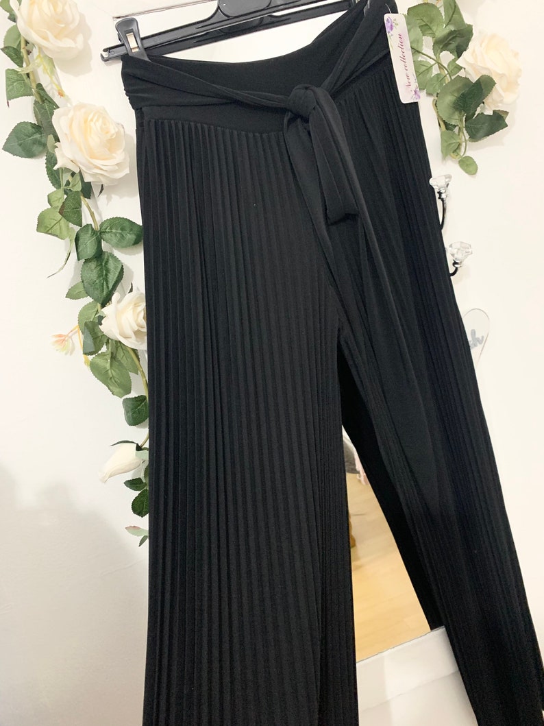 Made in Italy Black Pleated Culottes 