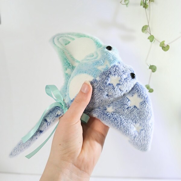 Galaxy Stingray Plushie (Glow in the Dark)