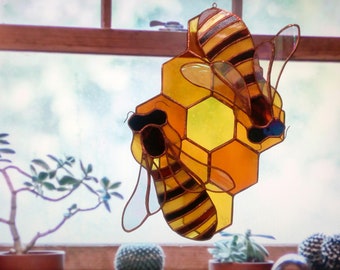 Stained glass suspended window hanging. Ornament Cottagecore décor, honey colored hive honey-colored honey bees. Handmade sun catcher creation