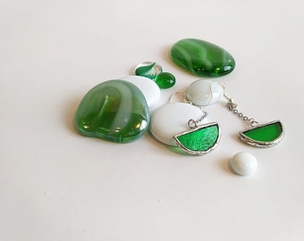 Hanging earrings stained glass half circle, transparent glass light green.