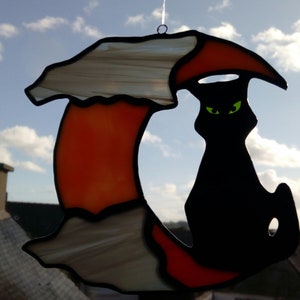 Halloween ornament stained glass décor. Black cat and red moon in colored glasses, miniature Halloween sun catcher in Tiffany stained glass image 2