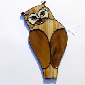 Hanging window window window for Valentine's Day, owl animal spirit totem. Unusual gift, creation decoration sun-catch in stained glass image 4