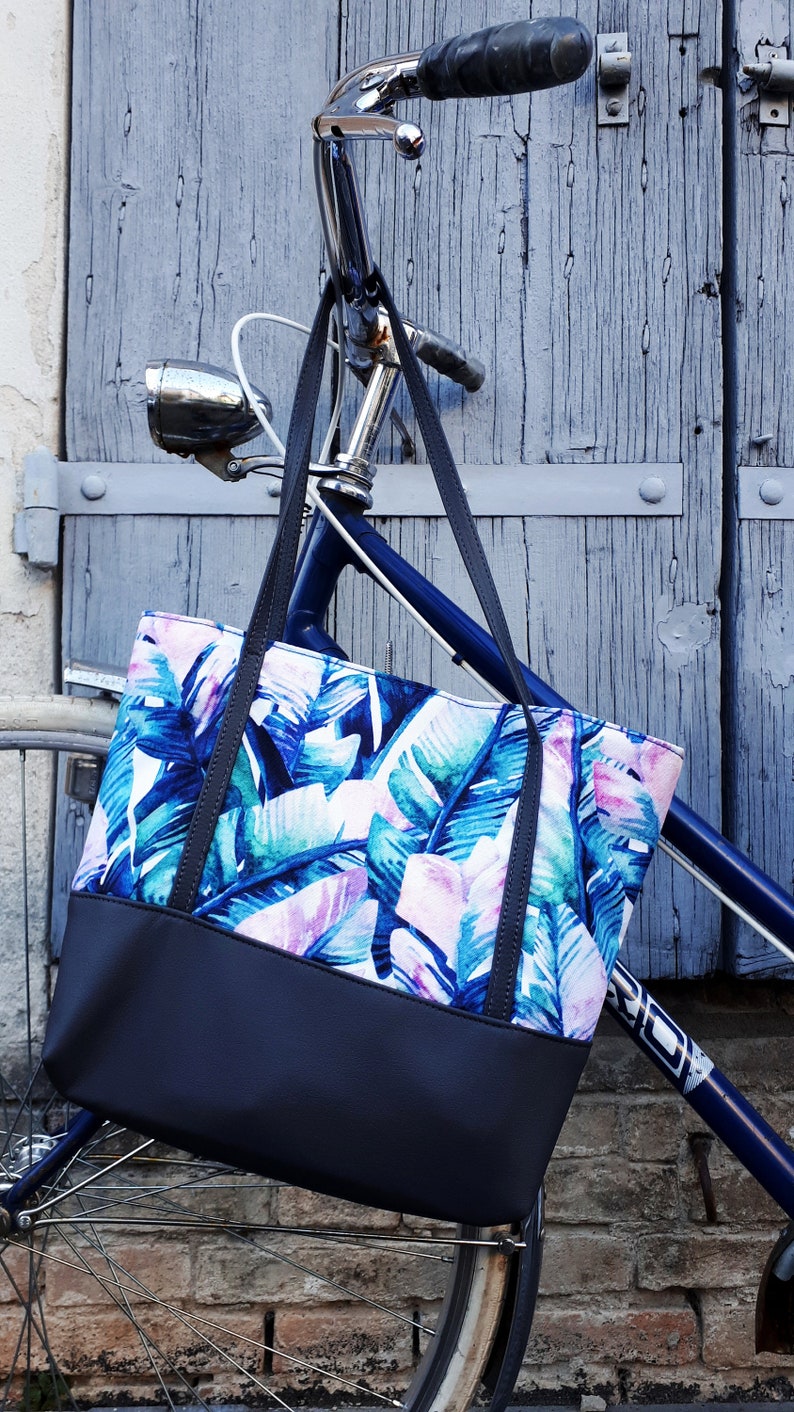eco-leather tote bag and waterproof fabric