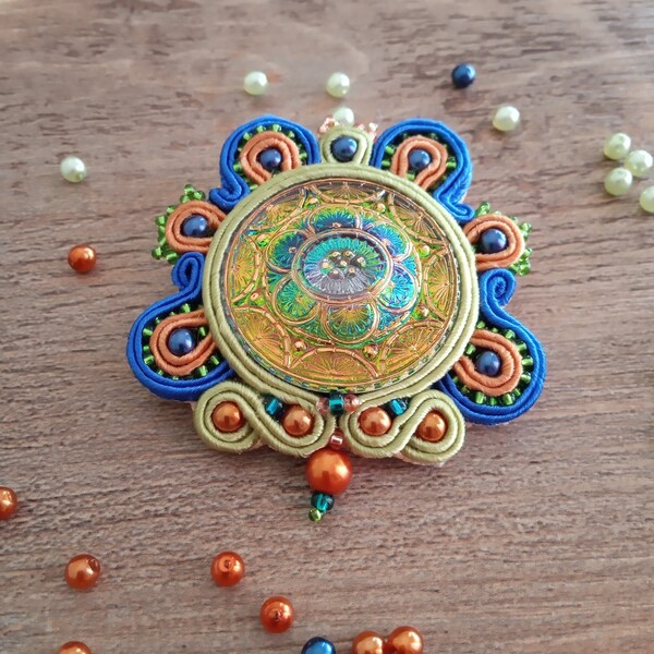 Broche soutache, multicolore, "Mandala", ethnique, idée cadeau