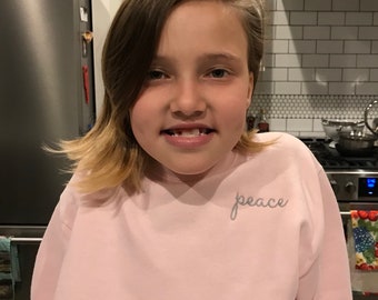 Girl's cozy "peace" sweatshirt