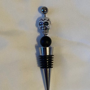 Skull Wine Stopper Black